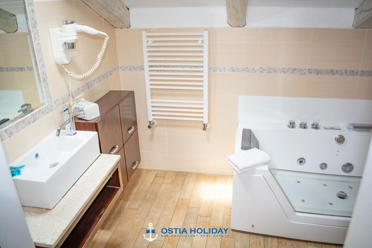 Ostia Holiday Greed Palace Экстерьер фото