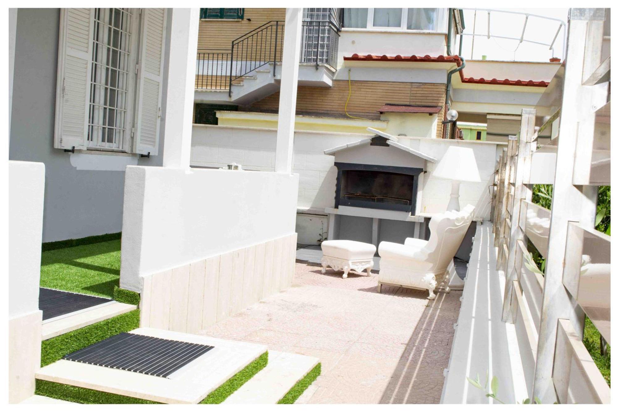 Ostia Holiday Greed Palace Экстерьер фото