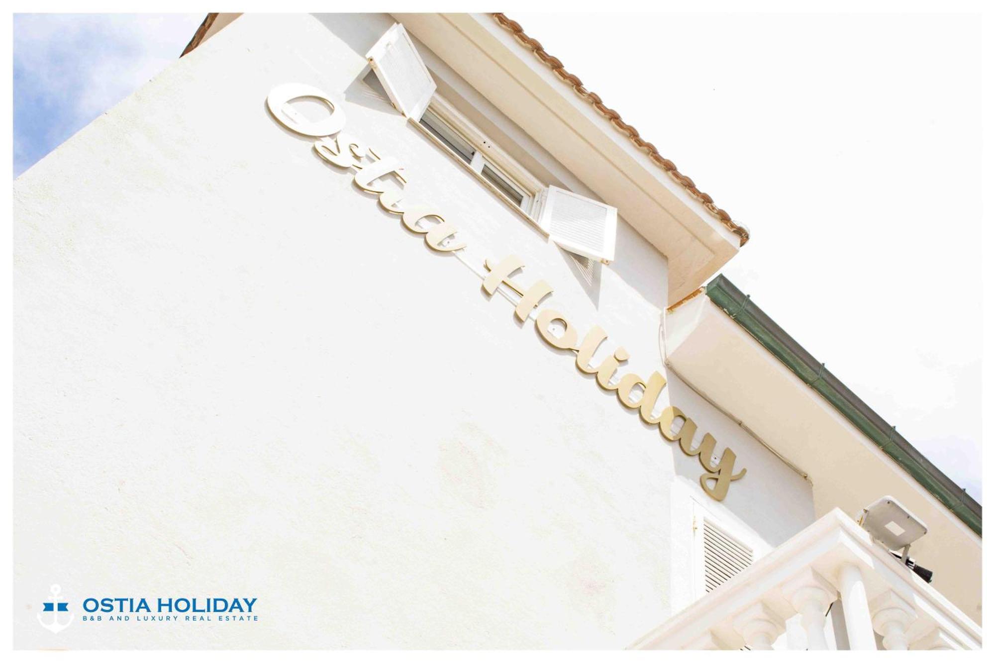 Ostia Holiday Greed Palace Экстерьер фото